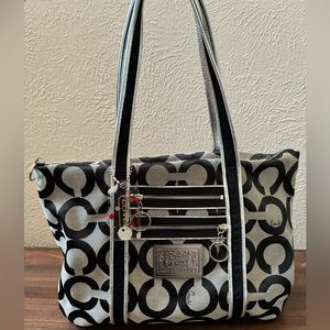 EUC Coach Poppy Op Art Logo Glam Tote